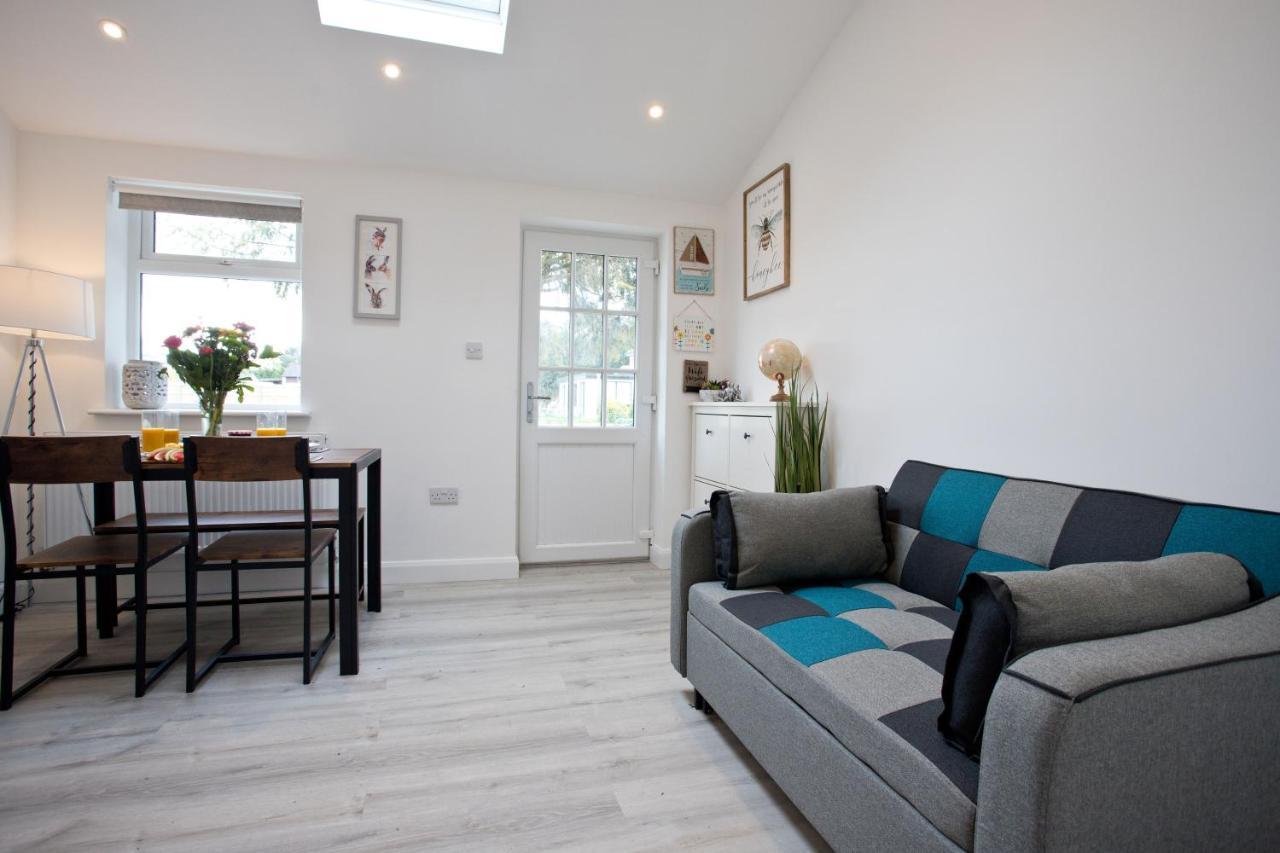 The Bearded Goat Den - A Rural Retreat At This Modern Holiday Cottage Saint Leonards 외부 사진